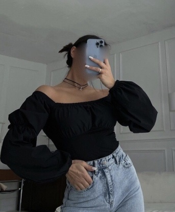 Огненная красотка с упругой попкой и горячими объятьями приглашает в гости насладиться страстным и жарким сексом. Я готова исполнить все твои желания! 6135, 22 года